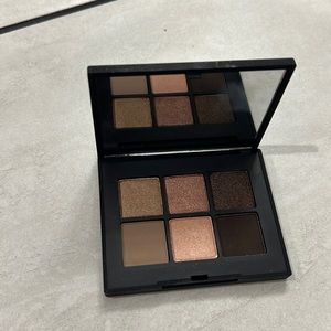 NARS eyeshadow palette-Suede